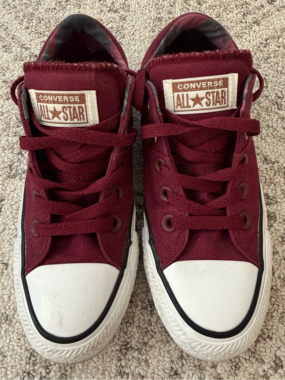 Converse Maroon Low Tops Ladies Sz 5